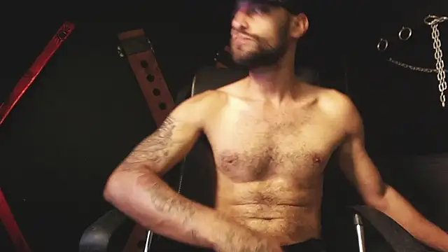 Alex Flame  online show from 12-19-25, 04:36