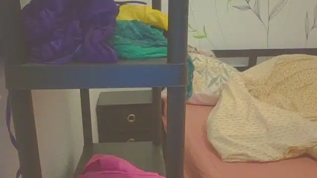 Snapshot of anngelle chatting on 04-20-26, 11:13 anngelle online show from 04-20-26, 11:13