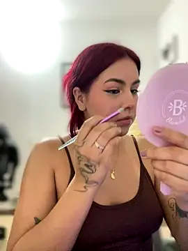 Zarahs Blare1 online show from 12-22-25, 02:30