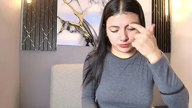 VIOLETA PARKKER online show from 01-06-26, 07:17