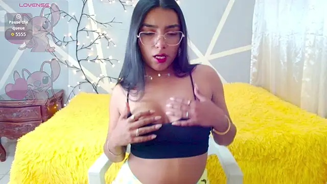 valkydoll2 online show from 01-10-26, 02:46