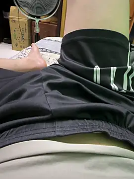 zzzzx989 online show from 04-06-26, 02:42