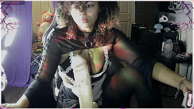 HonneyBunnyXO online show from 03-12-26, 04:18