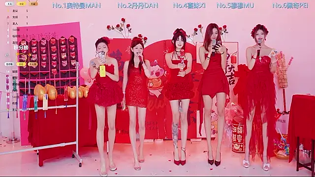 Snapshot of Luckygirls-339 chatting on 02-13-26, 10:28 Luckygirls-339 online show from 02-13-26, 10:28