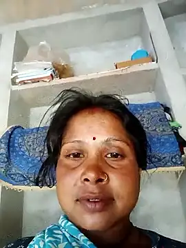 Snapshot of Shreya_pandit chatting on 05-18-26, 01:35 Shreya pandit online show from 05-18-26, 01:35