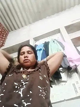 Snapshot of Shreya_pandit chatting on 05-20-26, 12:06 Shreya pandit online show from 05-20-26, 12:06