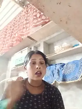 Snapshot of Shreya_pandit chatting on 05-20-26, 12:11 Shreya pandit online show from 05-20-26, 12:11