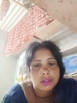 Snapshot of Shreya_pandit chatting on 05-23-26, 10:58 Shreya pandit online show from 05-23-26, 10:58