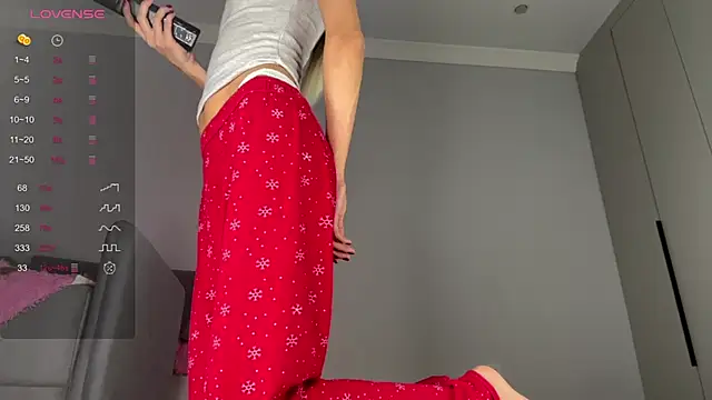 Yuakiss online show from 02-17-26, 11:40