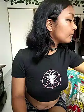 Luna 6 online show from 01-07-26, 06:10