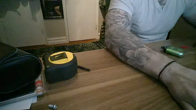 jakerob8668 online show from 04-11-26, 03:33