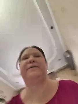 -Queen- online show from 03-02-26, 06:03