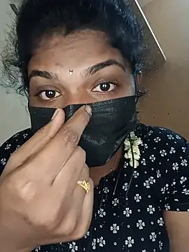 Snapshot of tamilsaisree chatting on 07-16-26, 06:36 tamilsaisree online show from 07-16-26, 06:36
