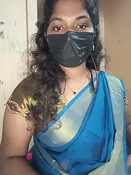 Snapshot of tamilsaisree chatting on 07-22-26, 06:00 tamilsaisree online show from 07-22-26, 06:00