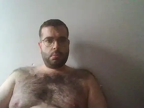 Snapshot of kkadam1 chatting on 04-19-26, 10:14 kkadam1 online show from 04-19-26, 10:14