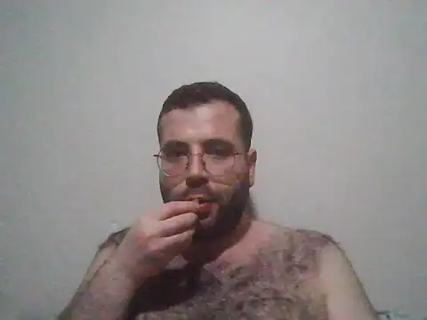Snapshot of kkadam1 chatting on 05-13-26, 05:21 kkadam1 online show from 05-13-26, 05:21