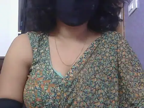 its me love9951 online show from 05-13-26, 03:53