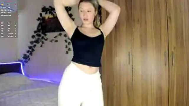 SkyeDavis online show from 05-29-26, 02:04