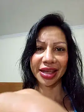 Snapshot of Grace_Velvet chatting on 06-14-26, 09:00 Grace Velvet online show from 06-14-26, 09:00