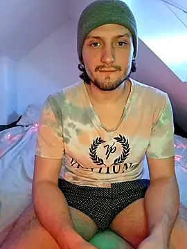 Ghost Pie online show from 12-20-25, 08:21