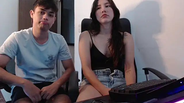 T-PHotxCouple online show from 06-20-26, 03:09