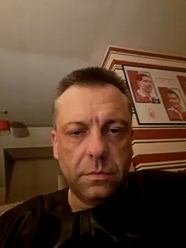 Snapshot of Jayclouds chatting on 05-19-26, 01:33 Jayclouds online show from 05-19-26, 01:33