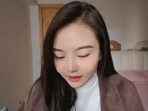 ViVian-Li online show from 01-07-26, 02:14