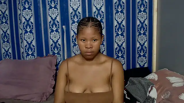 TemptingCloeXx online show from 01-14-26, 07:30