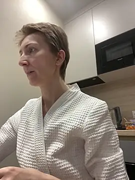 Snapshot of Sensual_Flower chatting on 02-09-26, 08:51 Sensual Flower online show from 02-09-26, 08:51