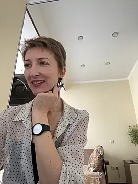 Snapshot of Sensual_Flower chatting on 02-25-26, 09:19 Sensual Flower online show from 02-25-26, 09:19