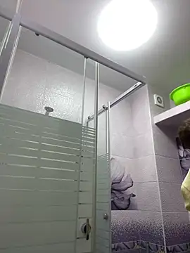 Snapshot of Sensual_Flower chatting on 02-26-26, 07:07 Sensual Flower online show from 02-26-26, 07:07