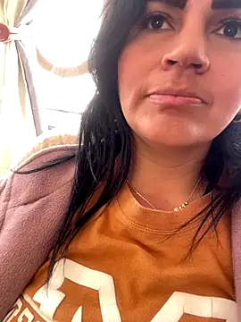 sophie-honey online show from 12-18-25, 02:12