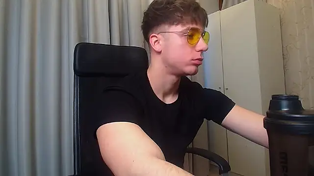 KellenWest online show from 02-20-26, 05:26