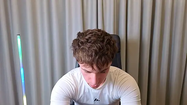 KellenWest online show from 03-26-26, 05:24