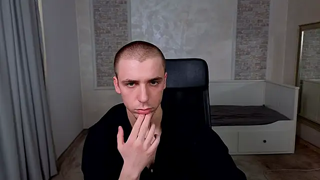 KellenWest online show from 04-09-26, 04:56