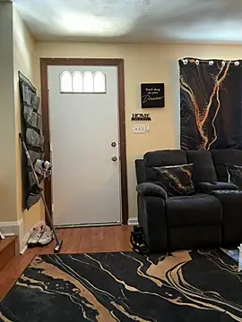 Snapshot of daddydarkskindikk chatting on 02-13-26, 04:36 daddydarkskindikk online show from 02-13-26, 04:36