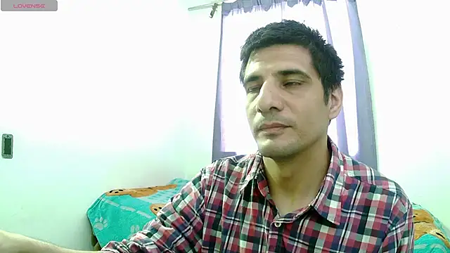 Adam Arango online show from 12-19-25, 07:21