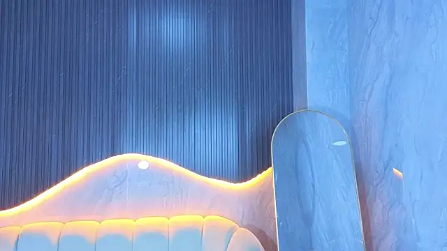 Tifany Tx online show from 02-18-26, 01:07