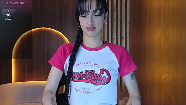 Tifany Tx online show from 02-25-26, 07:45