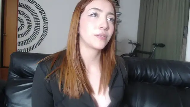 Snapshot of BeautyYoungblond chatting on 07-14-26, 03:11 BeautyYoungblond online show from 07-14-26, 03:11
