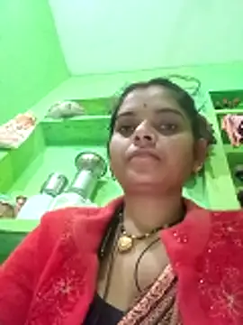 Snapshot of Uma_pande chatting on 12-19-25, 01:56 Uma pande online show from 12-19-25, 01:56