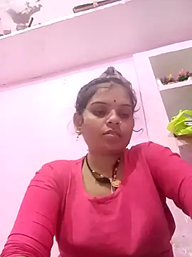 Snapshot of Uma_pande chatting on 03-01-26, 09:44 Uma pande online show from 03-01-26, 09:44