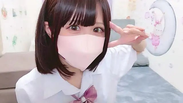 Snapshot of Nazuna_727 chatting on 06-06-26, 05:56 Nazuna 727 online show from 06-06-26, 05:56