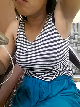 Geeta rani79 online show from 04-01-26, 01:41