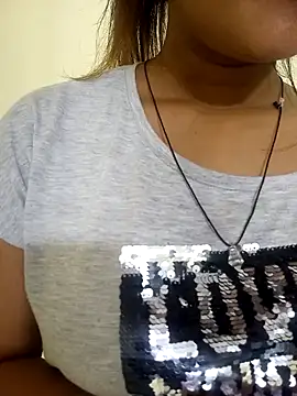 Geeta rani79 online show from 05-06-26, 04:23