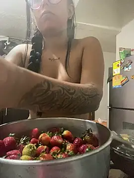 Candy LS online show from 05-29-26, 07:23