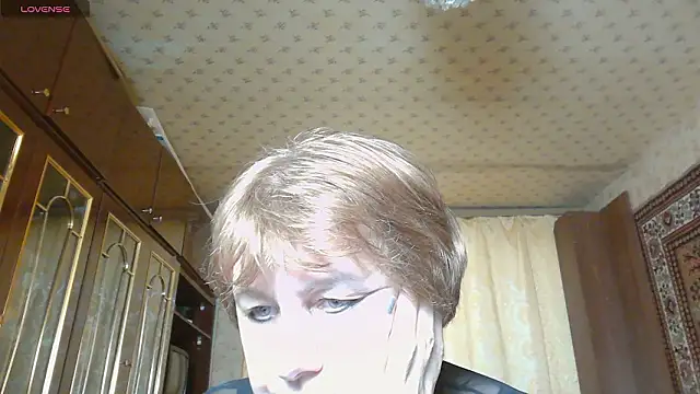 Casey peach online show from 02-01-26, 12:37