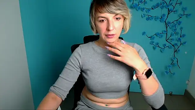 Snapshot of Lana_Foxyy chatting on 05-21-26, 12:23 Lana Foxyy online show from 05-21-26, 12:23