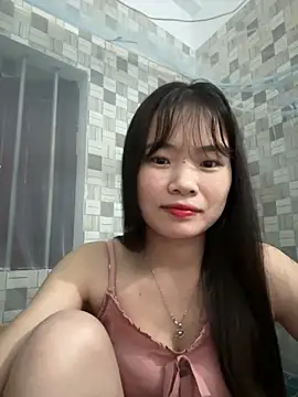 Snapshot of Meohen-122 chatting on 12-18-25, 01:28 Meohen-122 online show from 12-18-25, 01:28