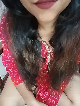 Snapshot of Sofia-111 chatting on 05-16-26, 11:31 Sofia-111 online show from 05-16-26, 11:31